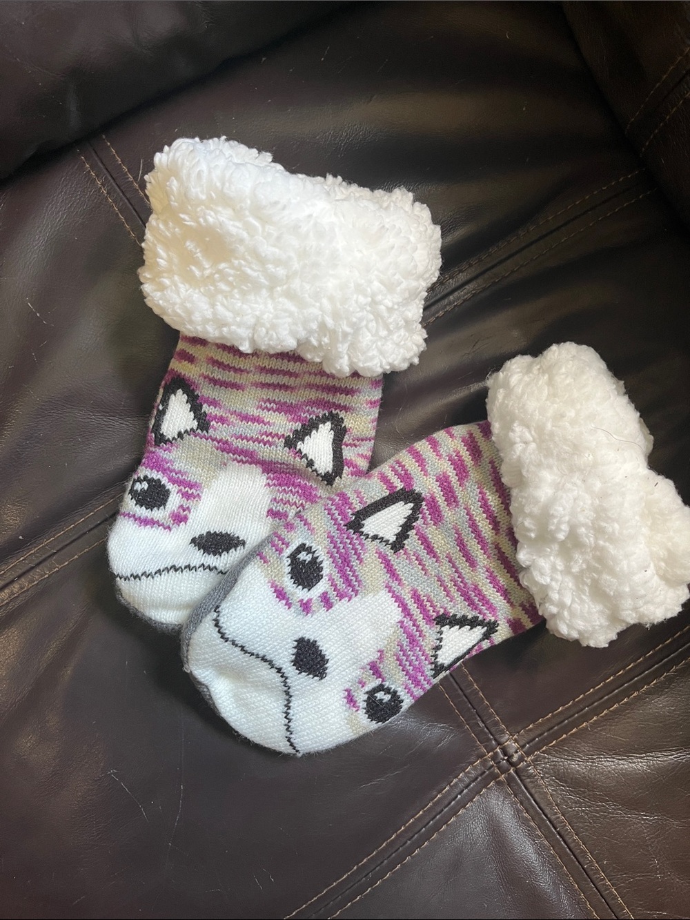 Women’s soft/plush house shoe/socks